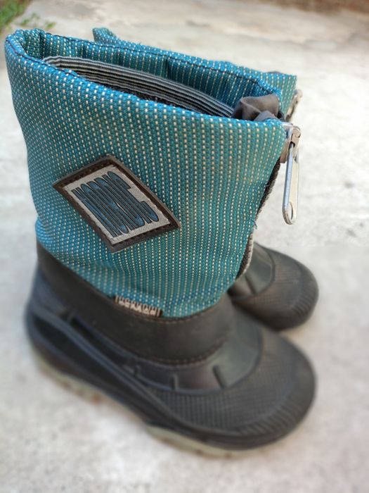 Взуття для хлопчика, розмір 24 -25, устілка 15-16 см для дому