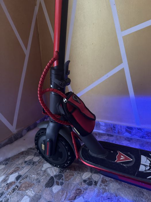 Електросамокат kugoo m365 pro.      500 ват