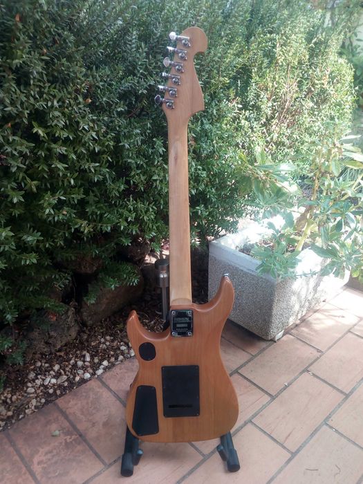 WASHBURN Nuno Bettencourt N2 Electric Guitar / Guitarra