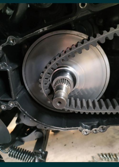 Продам Ямаха Маджести (гранд) 250 SG-15J 2005г.(инжектор)