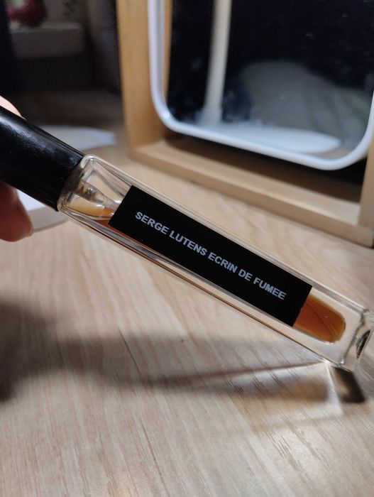 Serge Lutens Ecrin de fume