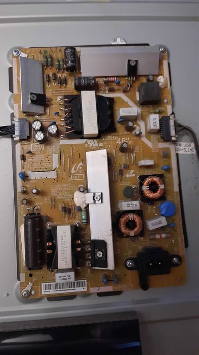 Zasilacz telewizora Samsung LED UE40J6300AW