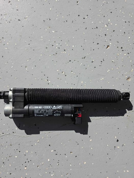 Audi A6 4K C8 Siłownik Klapy Elektrycznej