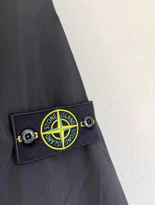 Kurtka z kapturem marki Stone Island/XL