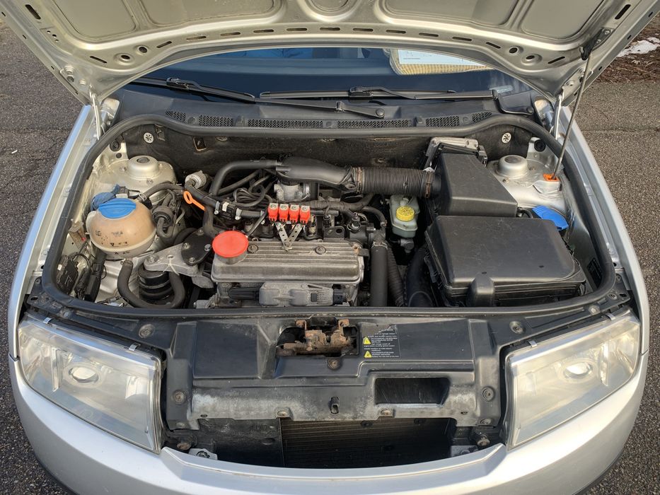 Фабія 2002, 1,4 газ/бенз., 330 тис. км