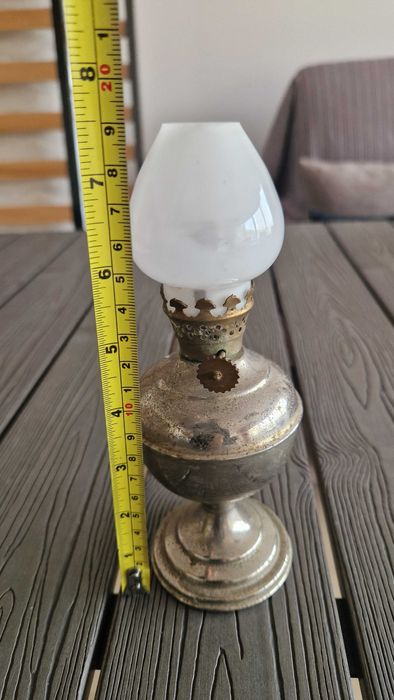 Candeeiro vintage a petróleo