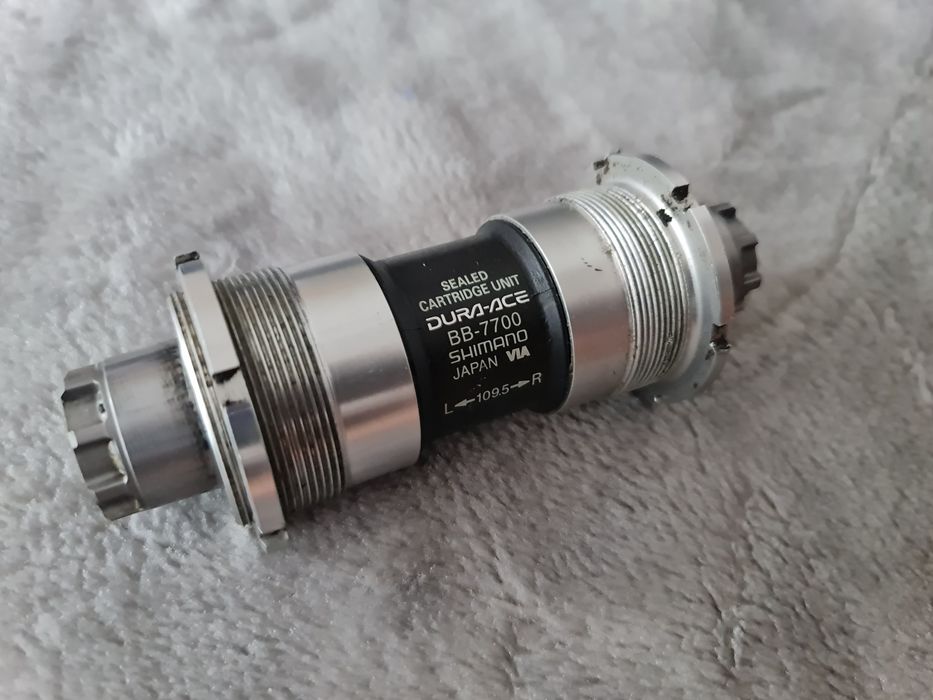 Wkład suportu Shimano Dura Ace BB-7700