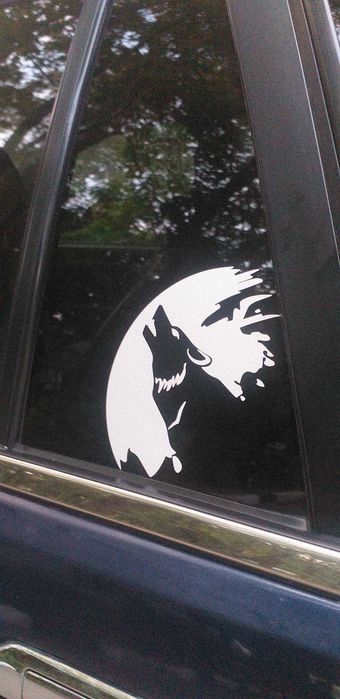 Наклейка Волк Белая светоотражающая ,Чёрная