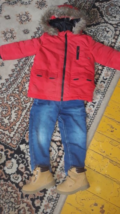 Kurtka i spodnie dla chłopca