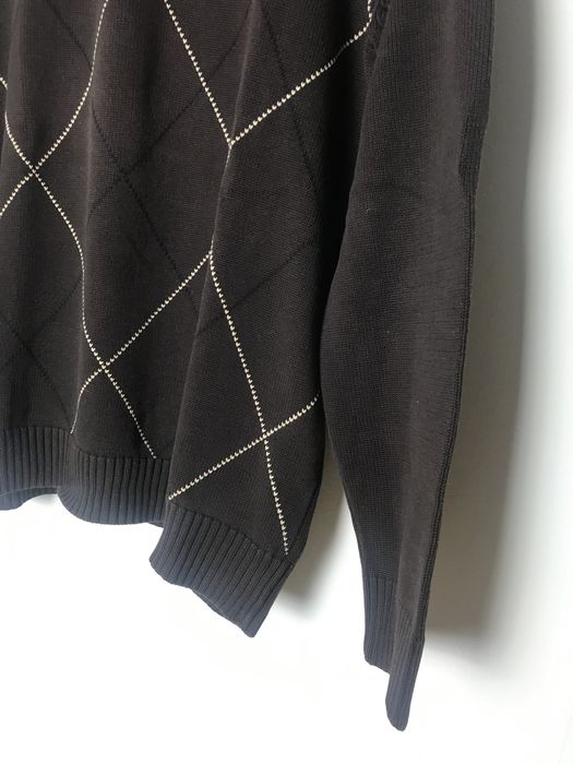 Czekoladowy bawełniany sweter męski w romby dekolt V Reserved