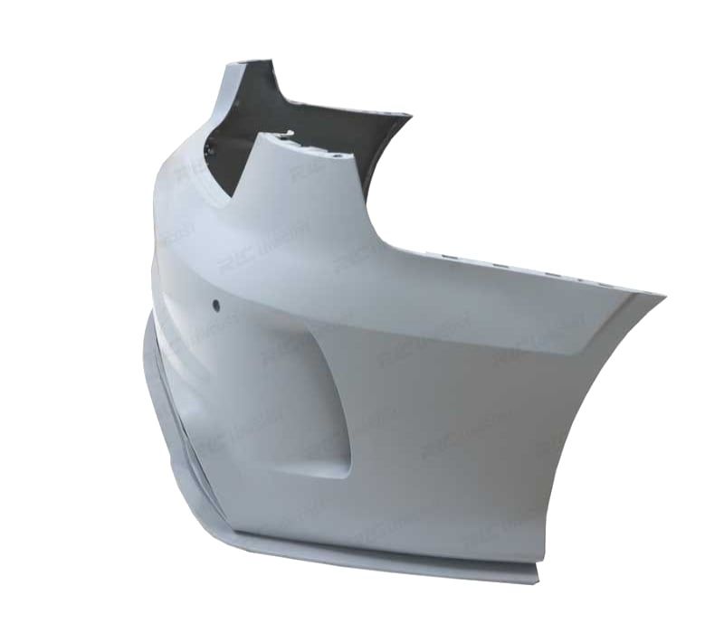 PARA-CHOQUES TRASEIRO AUDI A3 8V BERLINE 12-16 LOOK RS3