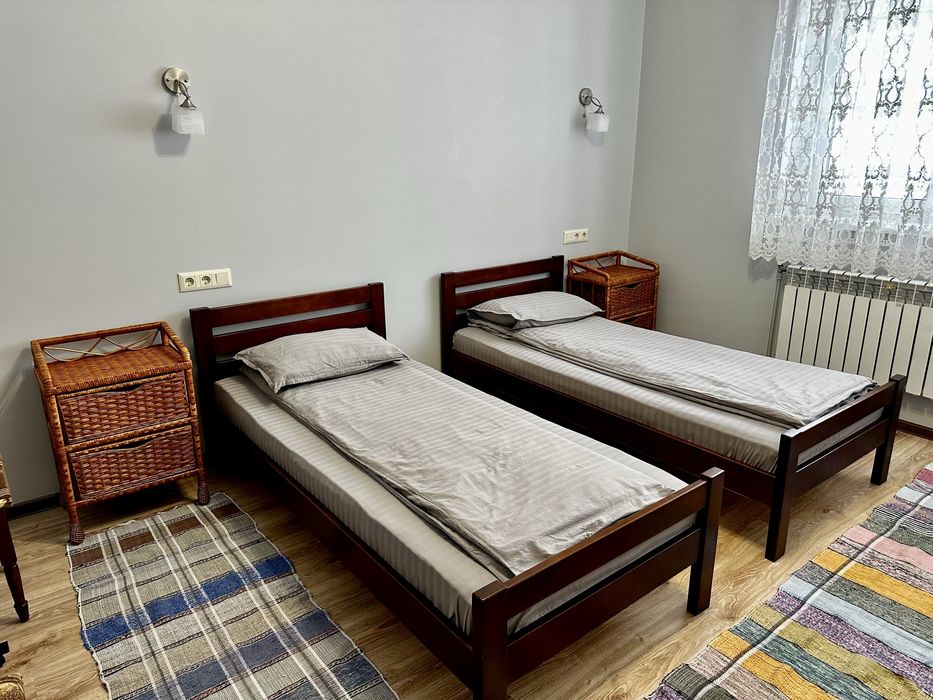 Велятино 350 метрів від Термальних Вод, Оренда кімнат.