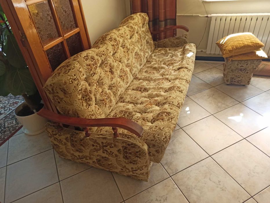 Wersalka dodatkowo fotele