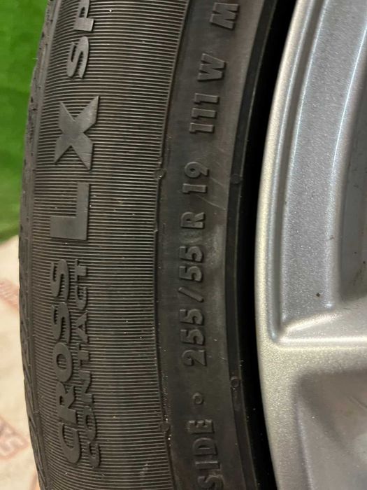 Диски з шинами та датчиками в зборі R19 5x108 Jaguar 255/55 2020 рік