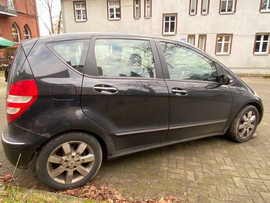 Mercedes A180 CDI | SKÓRA | PANORAMA | Silnik odpala |