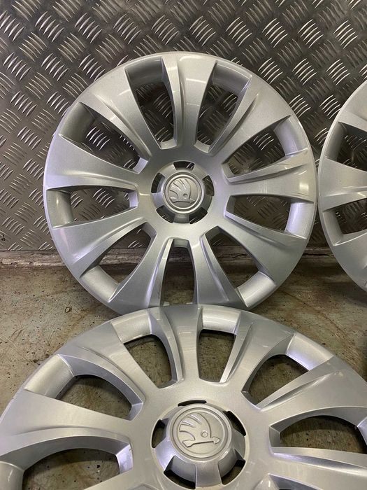 Kołpaki Dekielki Skoda 17" Cali Oryginalne Adax Koźle