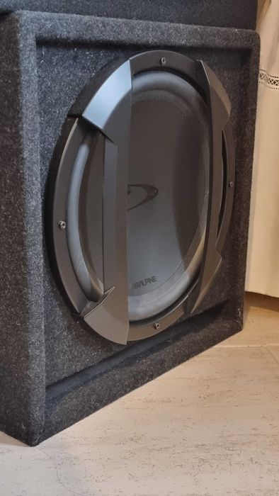 Sub woofers passivos de 4 ohms Alpine SBE-1244BR e Pioneer TS-W304R