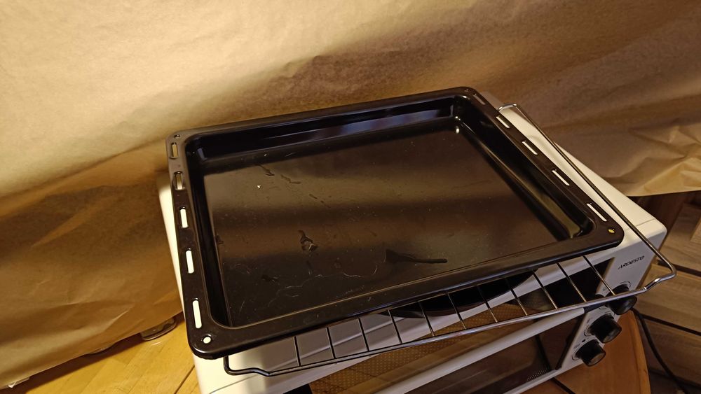 Продам велику піч Ardesto MEO S45GBG (45 літрів)