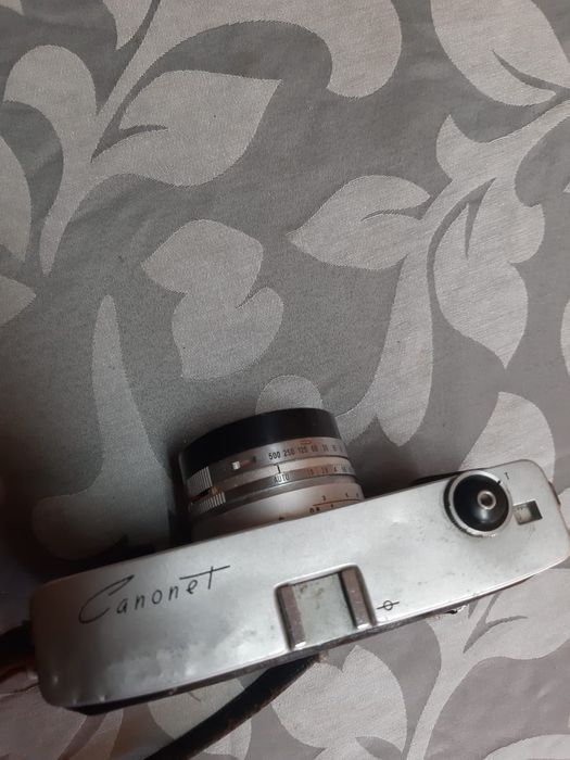 Máquina fotográfica antiga Canon