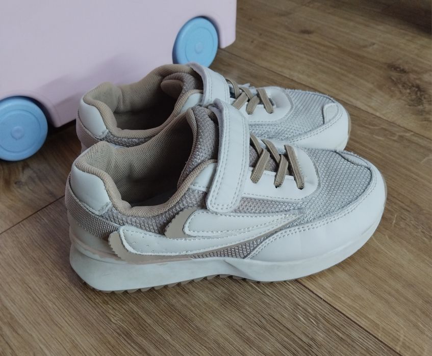 Кросівки,кроссовки Jong Golf