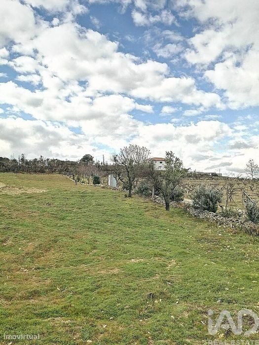 Terreno para construção em Ervededo de 9600,00 m2