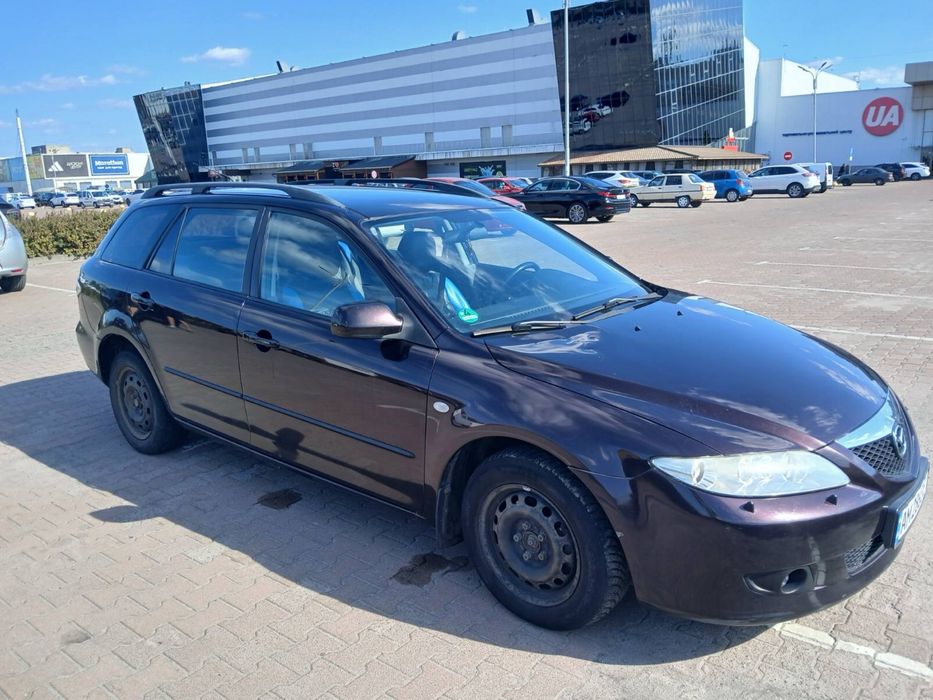 Машина mazda 6 2005 года