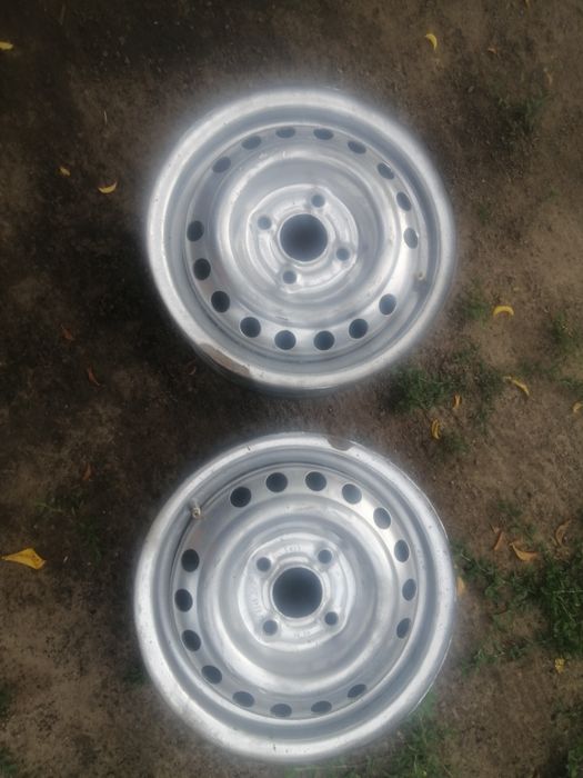 Продам диски на 13 розболтовка 4*100