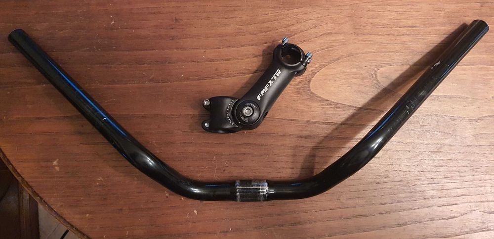 Guiador para bicicleta ou trotinete City 600 x 25.4 - Porto