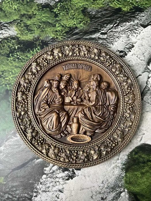 Подарочные деревянные иконы и картины на религиозную тему