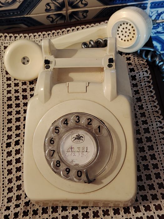 Telefone Antigo cor Branca