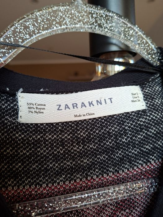 Rozpinany sweterek z zimowym motywem, Zara, XS/S
