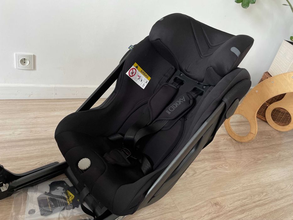 Fotelik RWF Axkid One, Isofix, 0-23 kg, 60-125 cm, Stan idealny