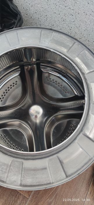 Бак стиральной машины Занусси линдо300 на 7 кг