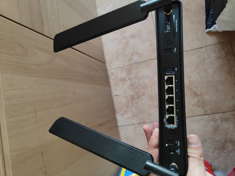 Mikrotik hAP Ax3 Router WiFi 6 Dual Band