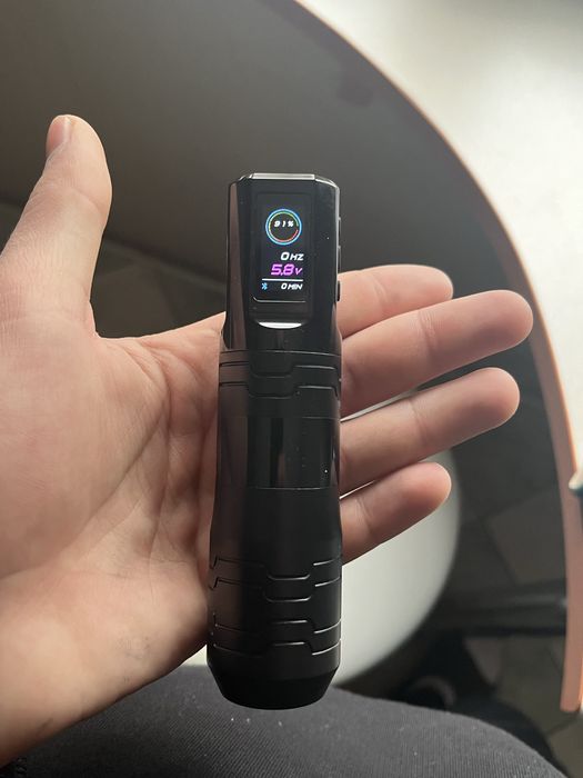 zestaw akcesoriów do tatuażu