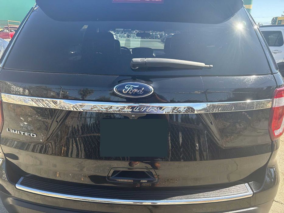 Ford Explorer Limited      2018