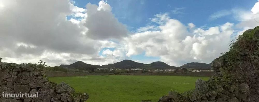 Terreno Agrícola - Pico da Pedra