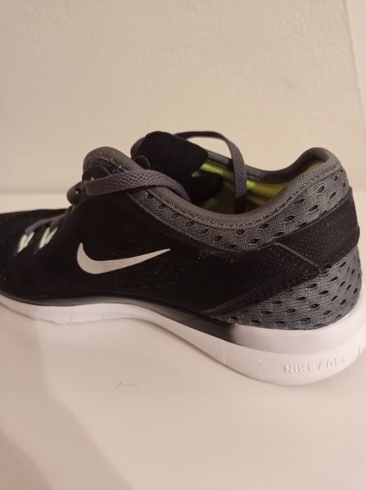 Nike free tr fit 5