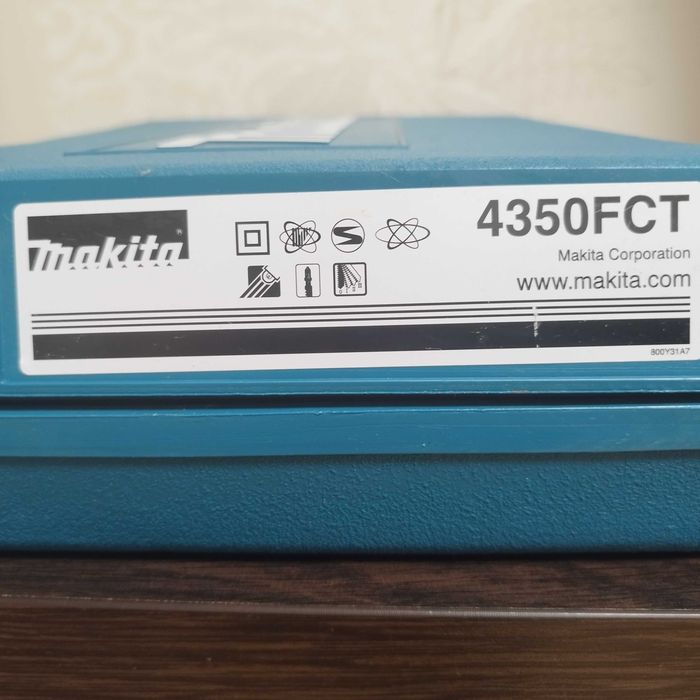 Лобзик Makita 4350 FCT для США 110 вольт.Новый.