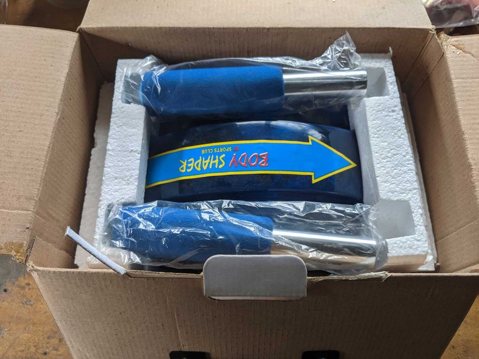 Aparelho de ginástica "AB-SLIDER"