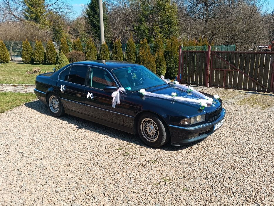 BMW 7 E38 735i V8