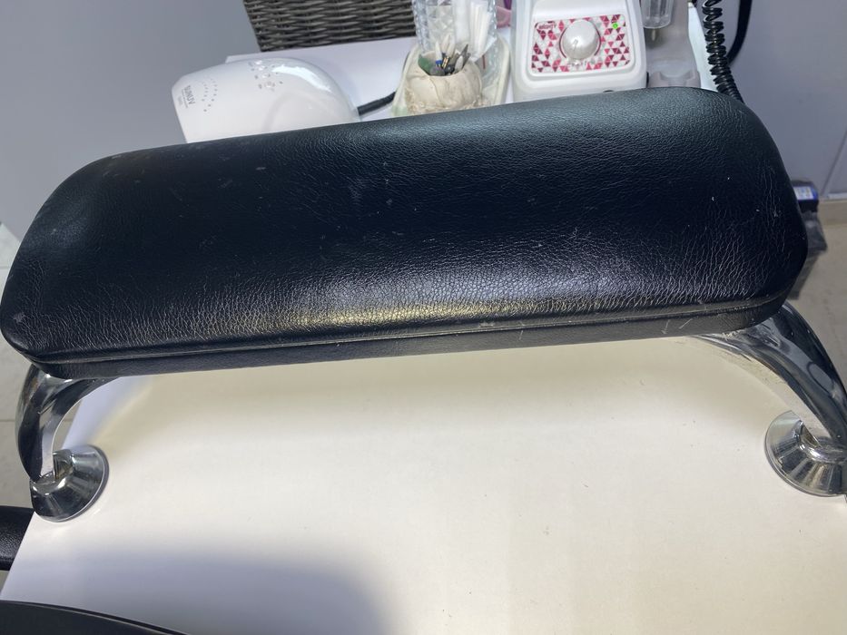 Продам подставка для манікюра