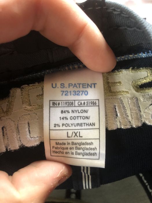 Продам оригинальную кемку Adidas