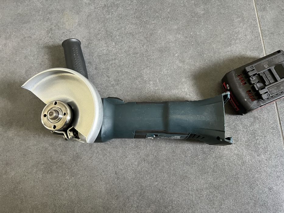 Акум. Болгарка Bosch GWS 125 V- Li +АКБ 4.0Ah