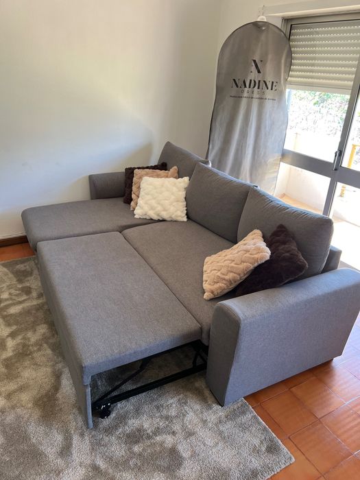 Sofá cama com baú de arrumação COMO NOVO