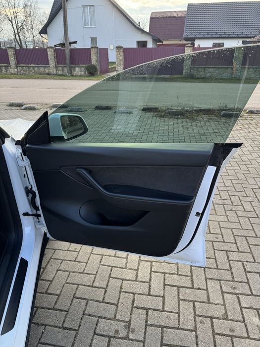 Tesla Model Y Long Range Dual Motor 82 кВт 2021