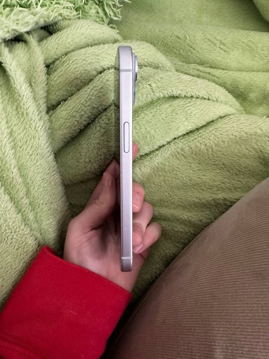 Iphone 15 128gb 100% + полный комплект