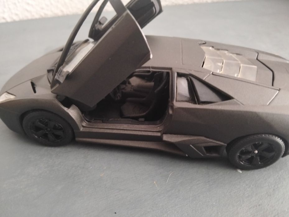 Carro da marca Burago