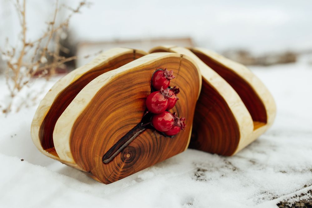 Деревʼяна серветниця, серветниця до новорічного столу, серветниця