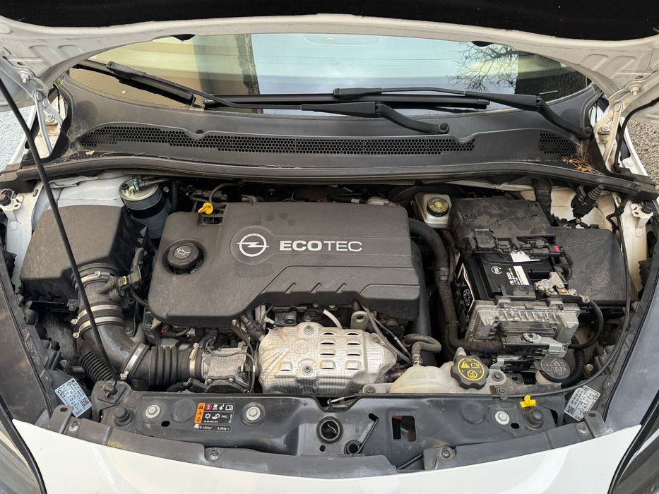 Opel Corsa Ecoflex 2017 Baixa quilometragem